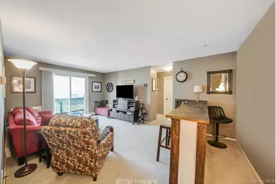 35 Fairharbor Drive #35, Patchogue, NY 11772 - Photo 5
