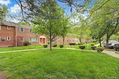 226-29 Kingsbury Avenue #B, Bayside, NY 11364 - Photo 15