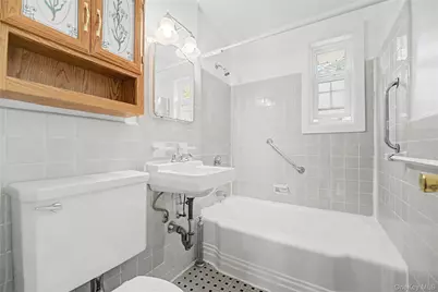 226-29 Kingsbury Avenue #B, Bayside, NY 11364 - Photo 3