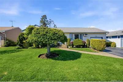 3 Lenore Avenue, Hicksville, NY 11801 - Photo 1