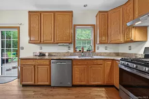 4 Clover Ln, Wurtsboro, NY 12790 - Photo 17