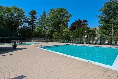 81 Estate Drive, Jericho, NY 11753 - Photo 29