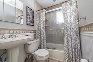 212 Gordon Ave, Westbury, NY 11590 - Photo 11