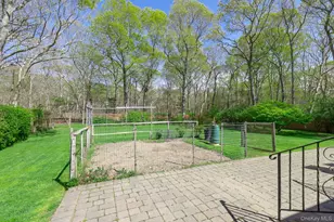 17 Biltmore Dr, Mastic Beach, NY 11951 - Photo 31