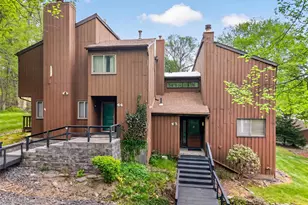 43 Redwood Dr, Highland Mills, NY 10930 - Photo 3