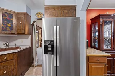 113 6th Street, New Hyde Park, NY 11040 - Photo 9