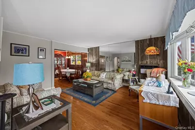 113 6th Street, New Hyde Park, NY 11040 - Photo 3
