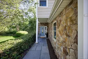 1 Preserve Ct, White Plains, NY 10607 - Photo 3