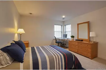 1 Preserve Court, White Plains, NY 10607 - Photo 29