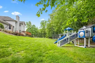 24 Oxford Dr, Suffern, NY 10901 - Photo 37