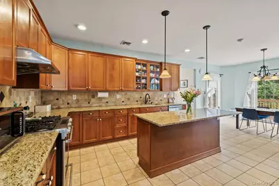 24 Oxford Drive, Suffern, NY 10901 - Photo 13