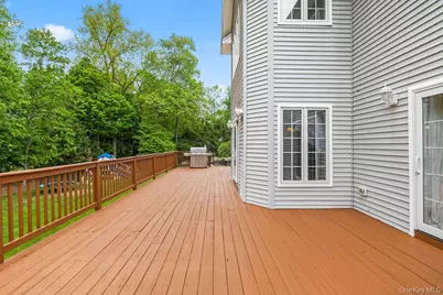 24 Oxford Drive, Suffern, NY 10901 - Photo 35