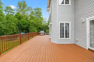 24 Oxford Dr, Suffern, NY 10901 - Photo 35