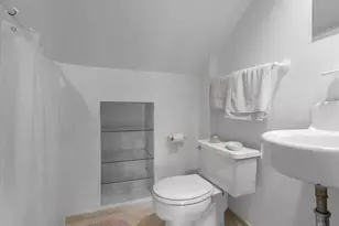 4711 Belmont Rd, Great Neck, NY 11020 - Photo 19
