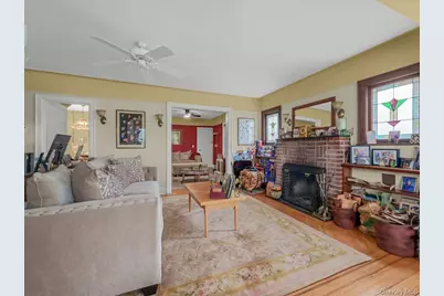 47-11 Belmont Road, Great Neck, NY 11020 - Photo 7