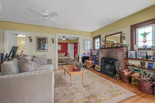 4711 Belmont Rd, Great Neck, NY 11020 - Photo 7