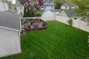 4711 Belmont Rd, Great Neck, NY 11020 - Photo 23