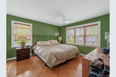 47-11 Belmont Road, Great Neck, NY 11020 - Photo 13