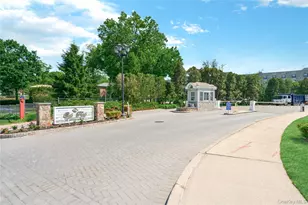 24002 Oak Park Dr, Little Neck, NY 11362 - Photo 27