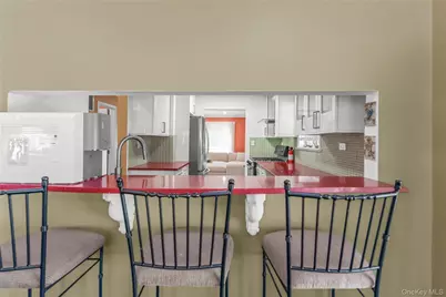 24002 Oak Park Drive #18C, Little Neck, NY 11362 - Photo 5