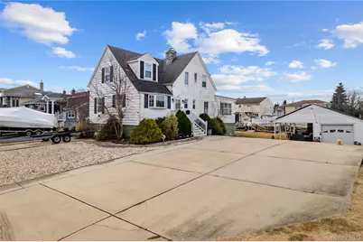3414 Colony Drive, Baldwin, NY 11510 - Photo 3