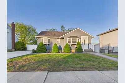 9 Ferndale Drive, Hicksville, NY 11801 - Photo 1