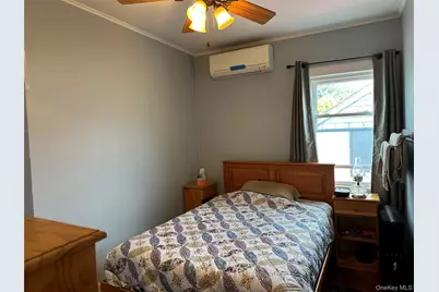 6473 59th Avenue, Maspeth, NY 11378 - Photo 5