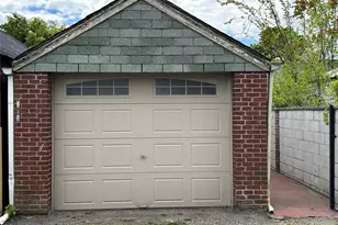 64-73 59th Ave, Maspeth, NY 11378 - Photo 21