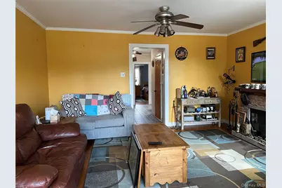6473 59th Avenue, Maspeth, NY 11378 - Photo 3