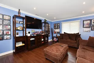 120 Estate Dr, Jericho, NY 11753 - Photo 15