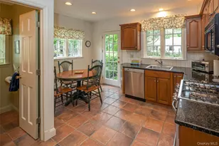 147 Ridgeway St, Mount Vernon, NY 10552 - Photo 7