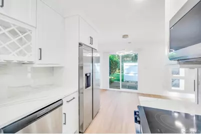 6 Amesworth Court, Middle Island, NY 11953 - Photo 19