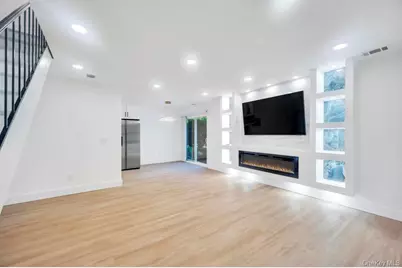 6 Amesworth Court, Middle Island, NY 11953 - Photo 13