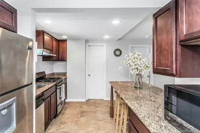 71 Paprocki Avenue, West Islip, NY 11795 - Photo 11