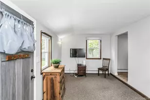 71 Paprocki Ave, West Islip, NY 11795 - Photo 3