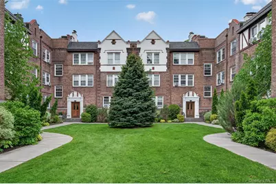 87 N Broadway #2K, White Plains, NY 10603 - Photo 3