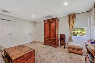 193 Dix Hills Rd, Dix Hills, NY 11746 - Photo 21