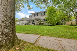 6 Frost Pond Rd, Greenlawn, NY 11740 - Photo 43
