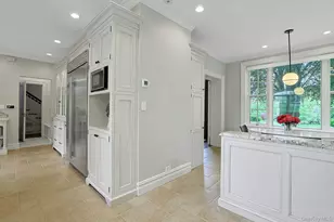 7 Forest Cir, New Rochelle, NY 10804 - Photo 15