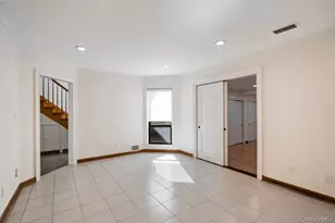 41 E View Ct, Jericho, NY 11753 - Photo 9