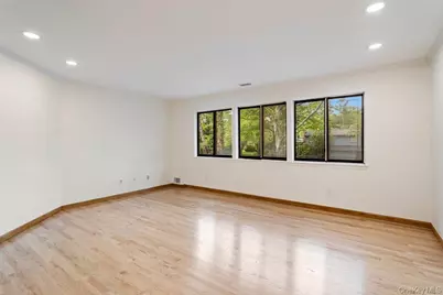 41 E View Court, Jericho, NY 11753 - Photo 23