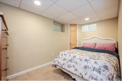 2539 Bradley Court, Merrick, NY 11566 - Photo 25