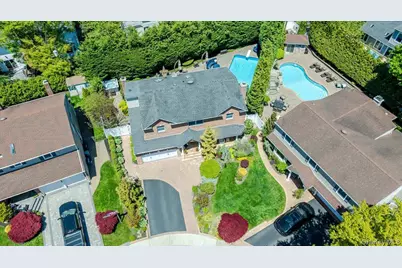 2539 Bradley Court, Merrick, NY 11566 - Photo 37