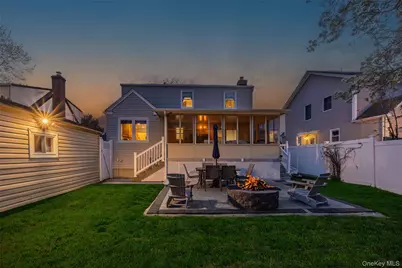 2459 Woodland Avenue, Wantagh, NY 11793 - Photo 35