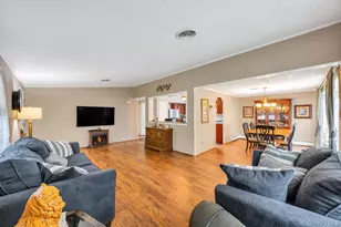 1407 Middle, Calverton, NY 11933 - Photo 13