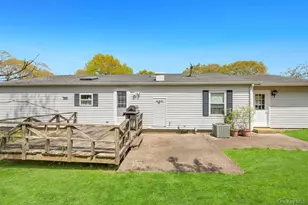 1407 Middle, Calverton, NY 11933 - Photo 9