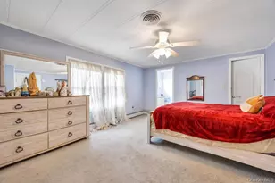1407 Middle, Calverton, NY 11933 - Photo 21