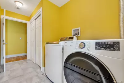 269 Southport Street, Ronkonkoma, NY 11779 - Photo 43