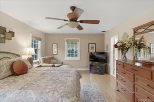 8 Prospect Ave, Garden City, NY 11530 - Photo 17