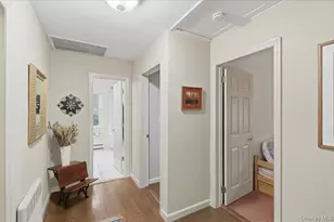 8 Prospect Ave, Garden City, NY 11530 - Photo 19